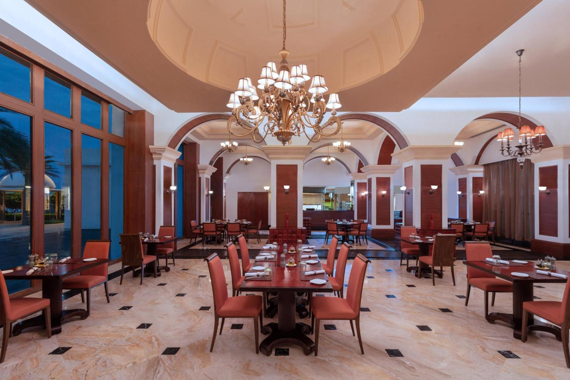 Le Meridien Coimbatore Esterno foto