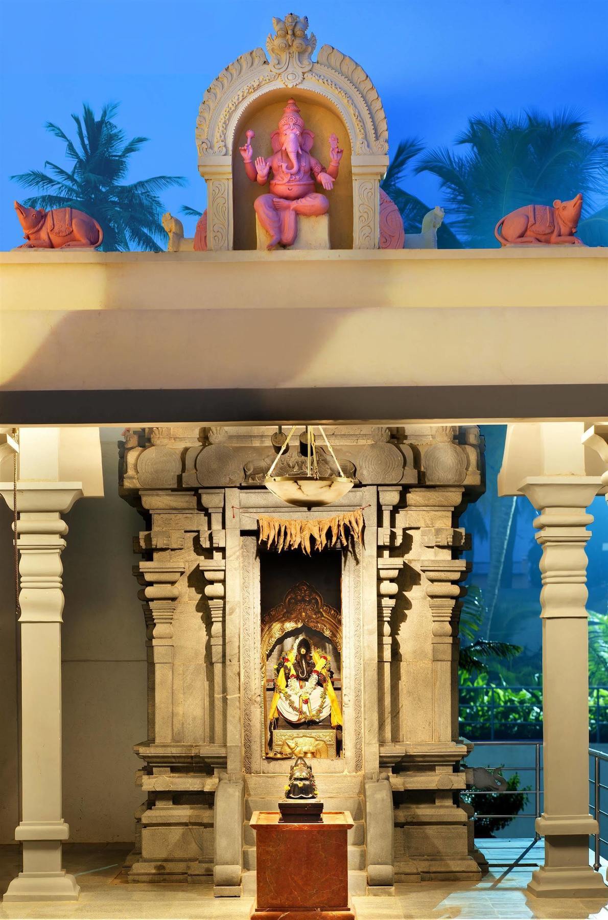Le Meridien Coimbatore Esterno foto